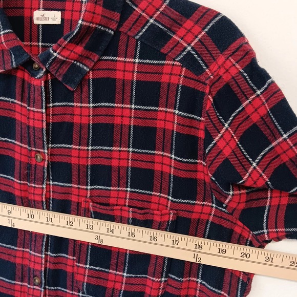 Hollister Flannel Shirt L  Women's Red Blue Plaid Button Down Cotton‎ Top - Picture 4 of 7